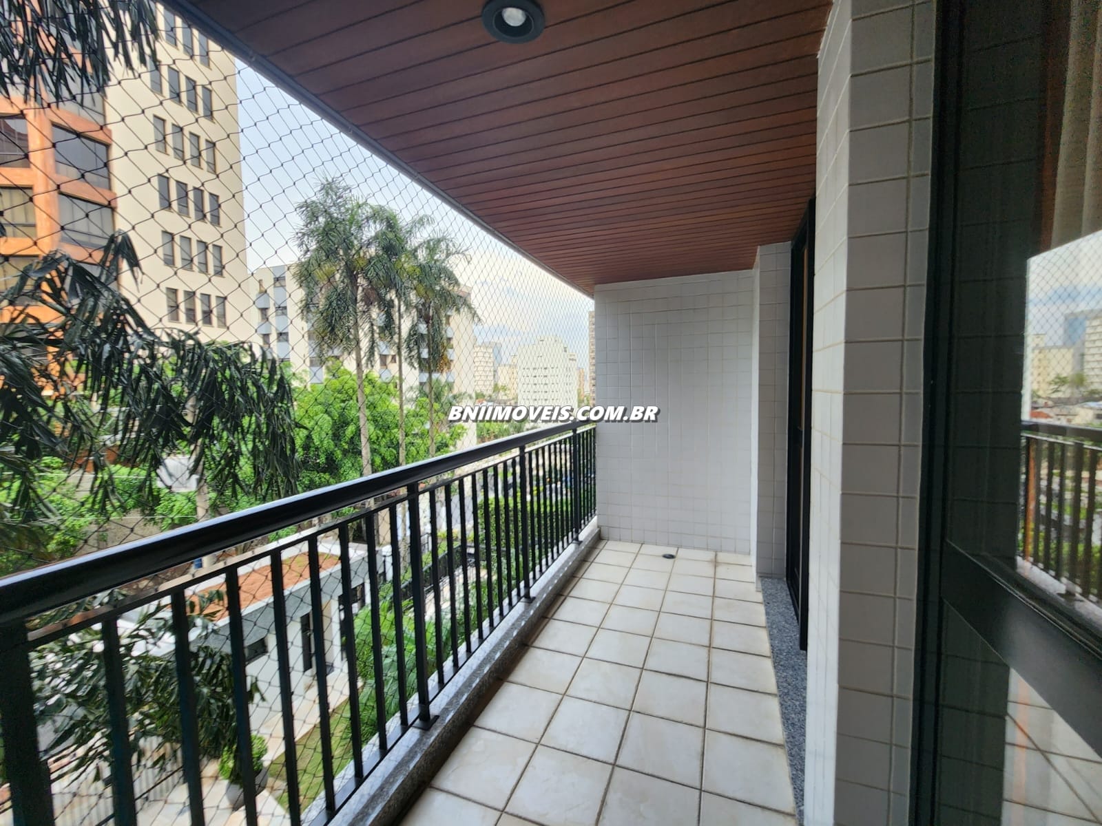 Apartamento à venda e aluguel com 3 quartos, 110m² - Foto 1