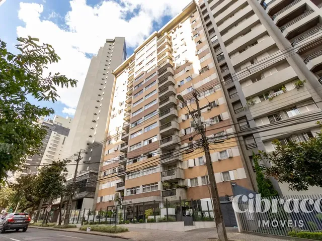 Apartamento 3 quartos e 3 banheiros, à venda, no bairro Água Verde em Curitiba