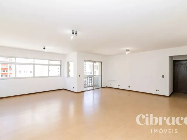 Apartamento 3 quartos e 3 banheiros, à venda, no bairro Água Verde em Curitiba