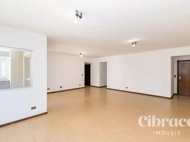 Apartamento 3 quartos e 3 banheiros, à venda, no bairro Água Verde em Curitiba