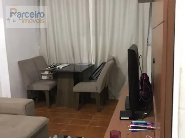 Apartamento 2 quartos e 1 banheiro, à venda, no bairro Vila Sílvia em São Paulo