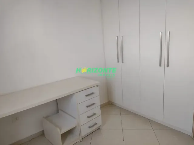 Apartamento com 64m² 2 quartos e 2 banheiros, para alugar, no bairro Urbanova em São José dos Campos