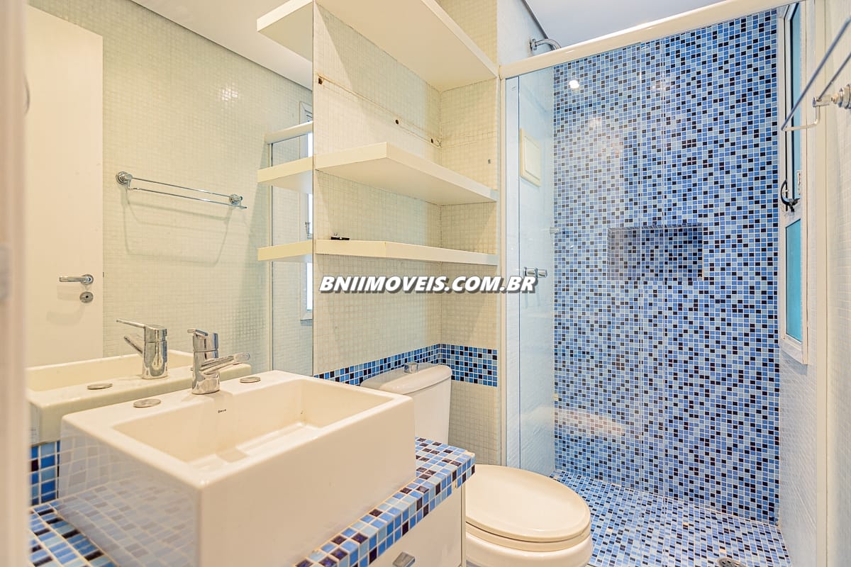 Apartamento para alugar com 4 quartos, 130m² - Foto 20
