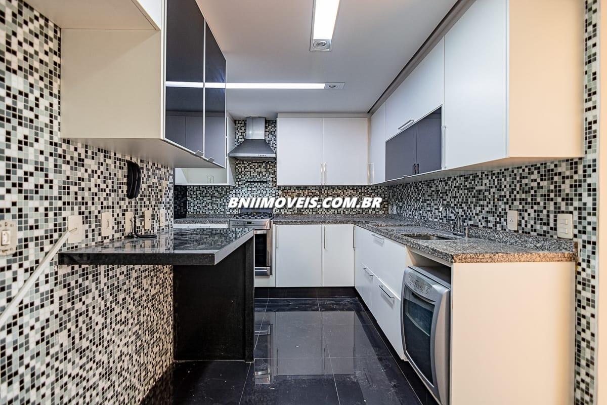 Apartamento para alugar com 4 quartos, 130m² - Foto 7