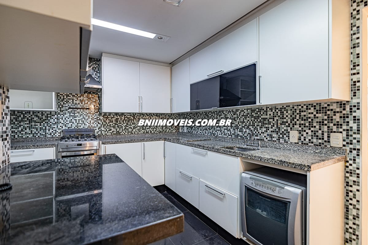 Apartamento para alugar com 4 quartos, 130m² - Foto 9