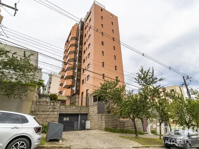 Apartamento 3 quartos e 3 banheiros, à venda, no bairro Batel em Curitiba