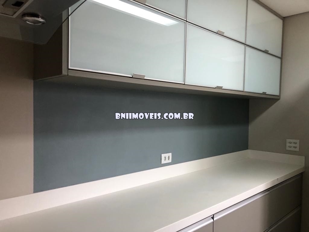 Apartamento para alugar com 3 quartos, 150m² - Foto 8