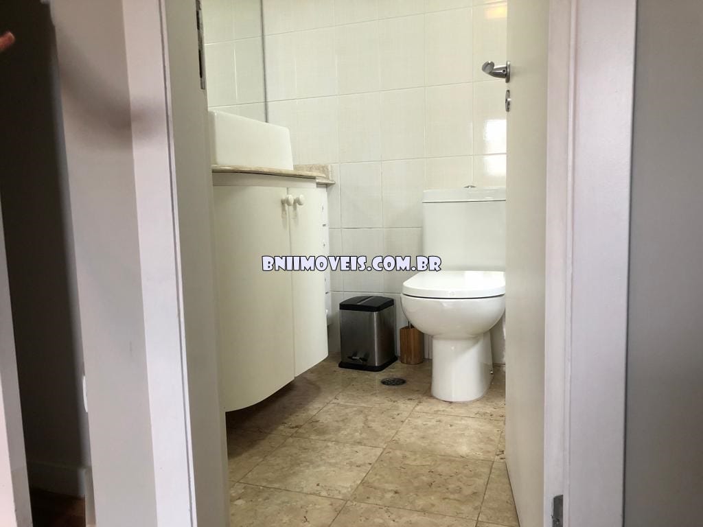 Apartamento para alugar com 3 quartos, 150m² - Foto 28