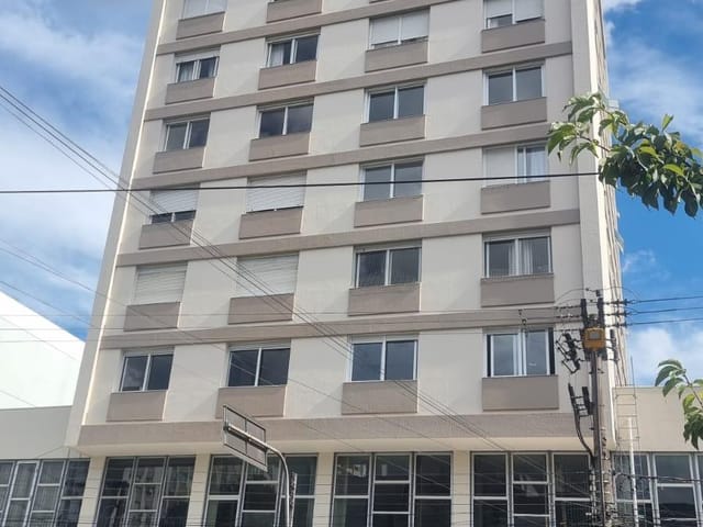 Apartamento 1 quarto e 1 banheiro, à venda, no bairro Centro em Caxias do Sul