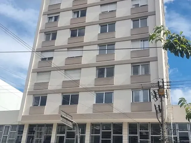 Apartamento 1 quarto e 1 banheiro, à venda, no bairro Centro em Caxias do Sul