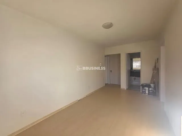 Apartamento 1 quarto e 1 banheiro, à venda, no bairro Centro em Caxias do Sul
