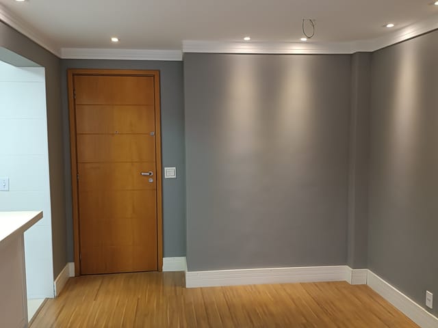 Foto do Apartamento - Apartamento para Locação com 2 Quartos, sendo 1 Suíte no Nova penha, Condomínio com total infraestrutura, situado a rua Quito, próximo ao IAPI da Penha | Hilmar