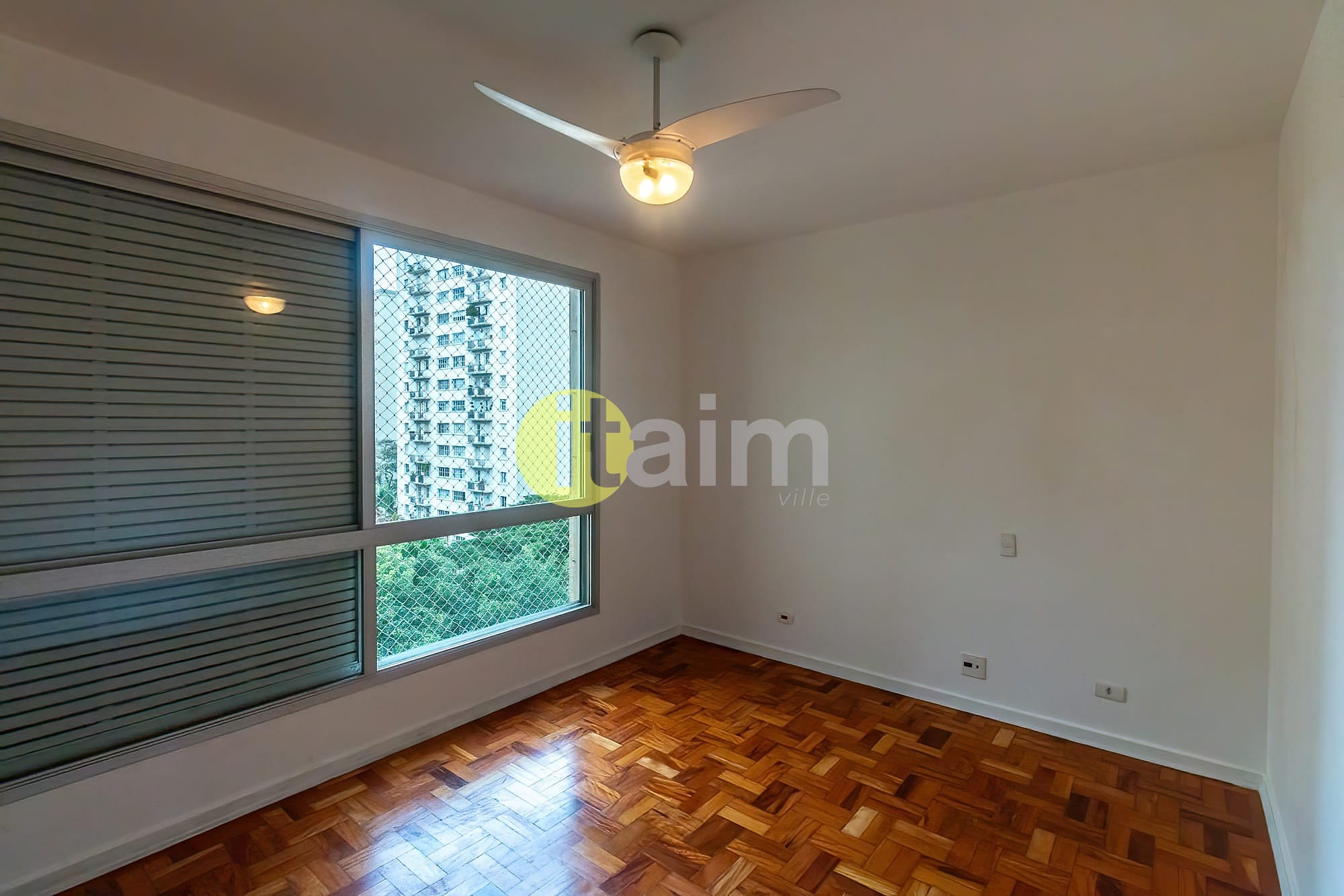 Apartamento para alugar com 3 quartos, 168m² - Foto 30