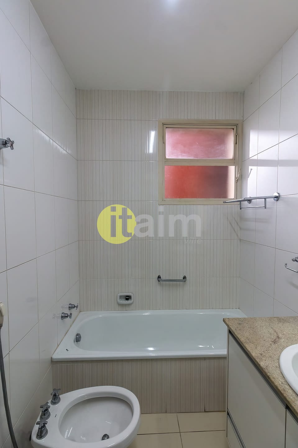 Apartamento para alugar com 3 quartos, 168m² - Foto 37