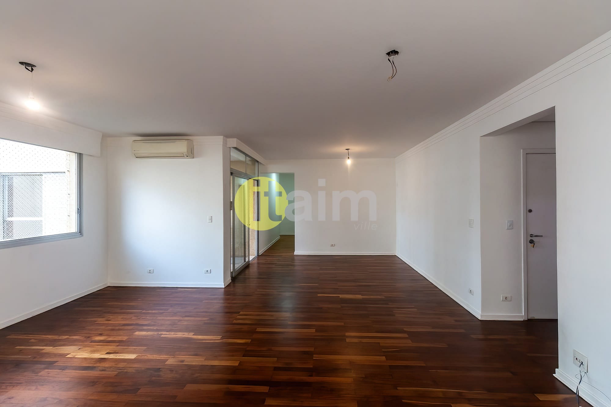 Apartamento para alugar com 3 quartos, 168m² - Foto 8