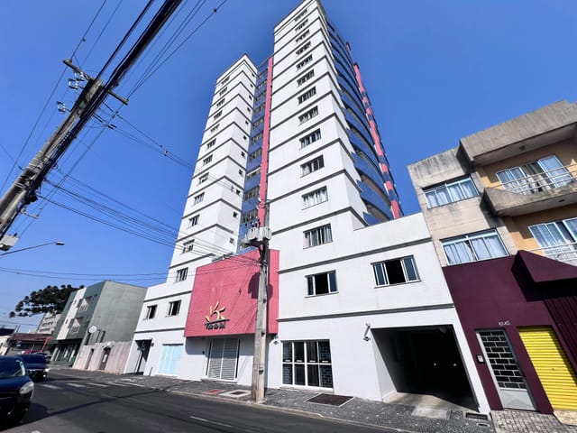 Apartamento Semimobiliado para locação, 3 quartos sendo 1 suíte, Sacada com churrasqueira, Vale do Sol, Centro.