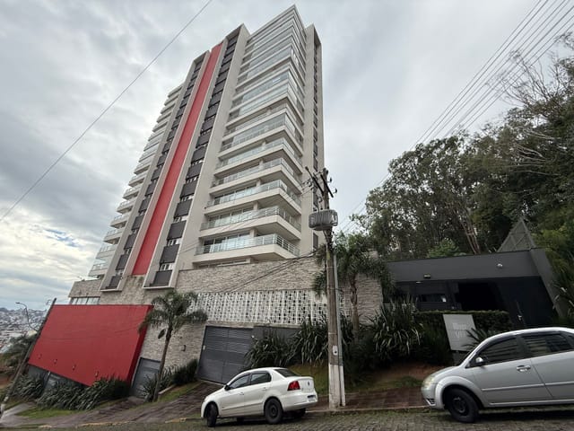 Apartamento 3 quartos e 2 banheiros, à venda, no bairro Madureira em Caxias do Sul