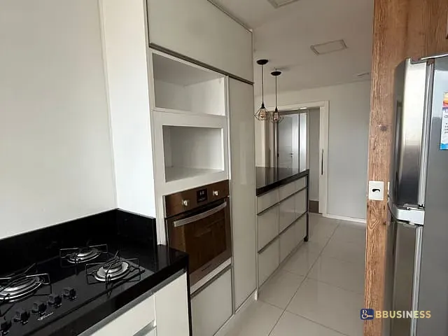 Apartamento 3 quartos e 2 banheiros, à venda, no bairro Madureira em Caxias do Sul