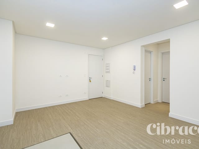 Apartamento 2 quartos e 2 banheiros, à venda, no bairro Portão em Curitiba