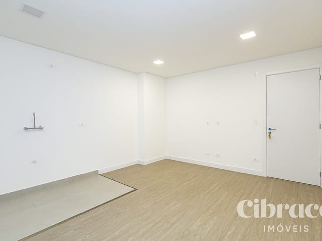 Apartamento 2 quartos e 2 banheiros, à venda, no bairro Portão em Curitiba