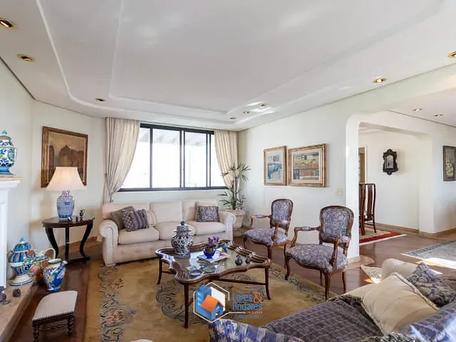 Apartamento com 255m² 4 quartos e 4 banheiros, à venda, no bairro Campo Belo em São Paulo