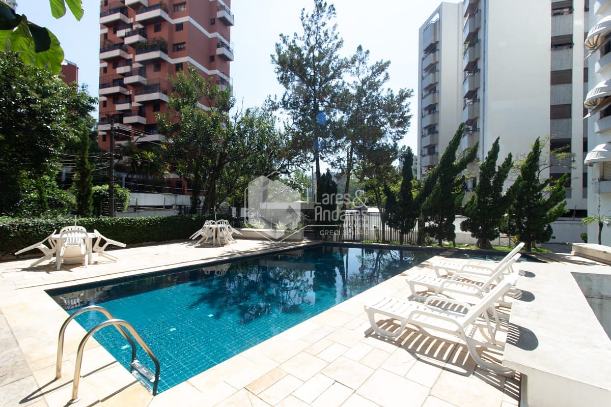 Apartamento à venda com 3 quartos, 117m² - Foto 32