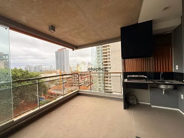 Apartamento 3 quartos e 5 banheiros, à venda, no bairro Jardim das Acácias em São Paulo