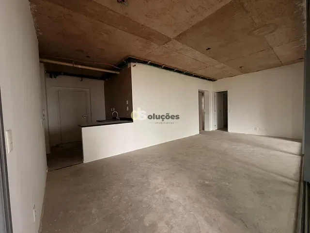 Apartamento 3 quartos e 5 banheiros, à venda, no bairro Jardim das Acácias em São Paulo