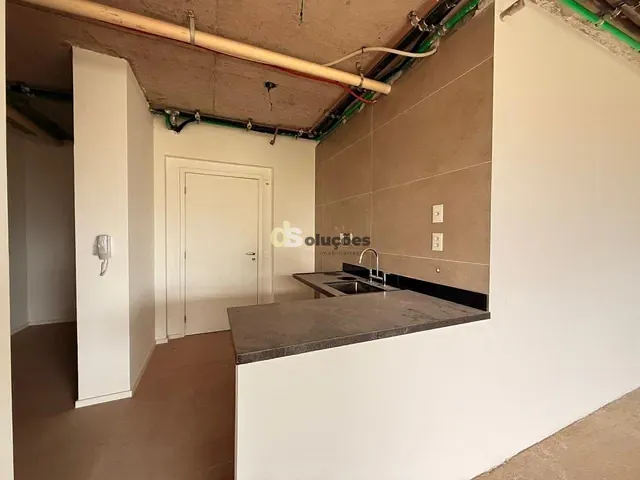 Apartamento 3 quartos e 5 banheiros, à venda, no bairro Jardim das Acácias em São Paulo