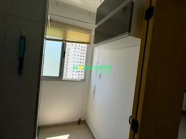 Apartamento com 60m² 2 quartos e 1 banheiro, para alugar, no bairro Jardim Esplanada II em São José dos Campos
