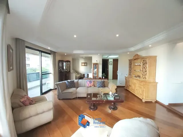 Apartamento com 200m² 4 quartos e 5 banheiros, à venda, no bairro Perdizes em São Paulo