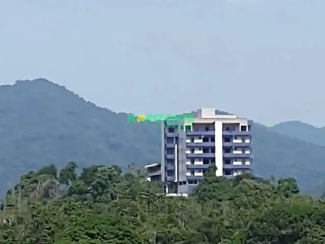 Apartamento com 144m² 3 quartos e 4 banheiros, à venda, no bairro Praia do Itamambuca em Ubatuba