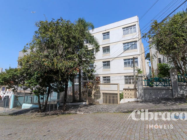 Apartamento 3 quartos e 1 banheiro, à venda, no bairro Centro em Curitiba