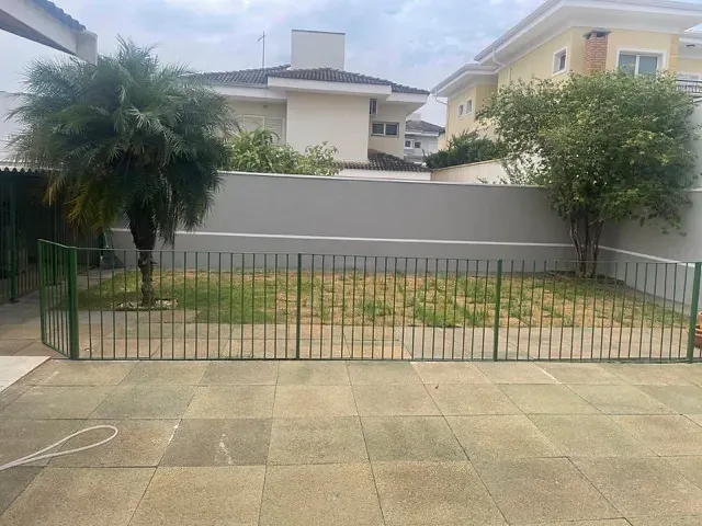 Casa 4 quartos e 4 banheiros, para alugar, no bairro Swiss Park em Campinas
