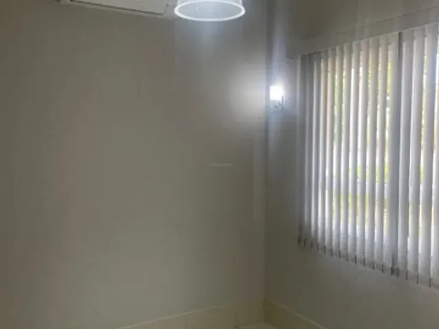 Casa 4 quartos e 4 banheiros, para alugar, no bairro Swiss Park em Campinas