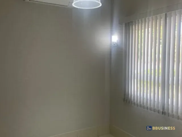 Casa 4 quartos e 4 banheiros, para alugar, no bairro Swiss Park em Campinas