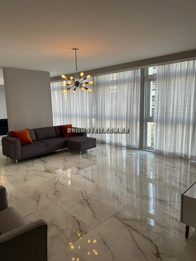 Apartamento, 3 quartos, 250 m² - Foto 2