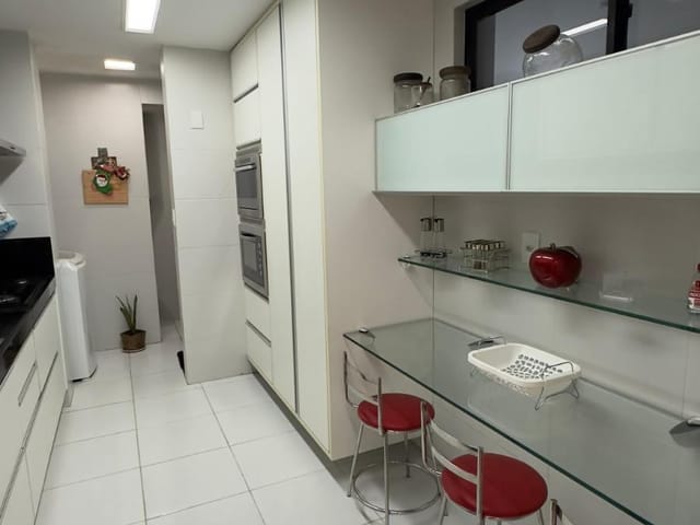 Apartamento com 240m² 3 quartos e 3 banheiros, à venda, no bairro Manaíra em João Pessoa