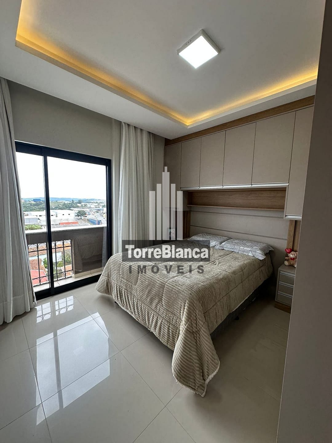 Apartamento à venda com 3 quartos, 107m² - Foto 11