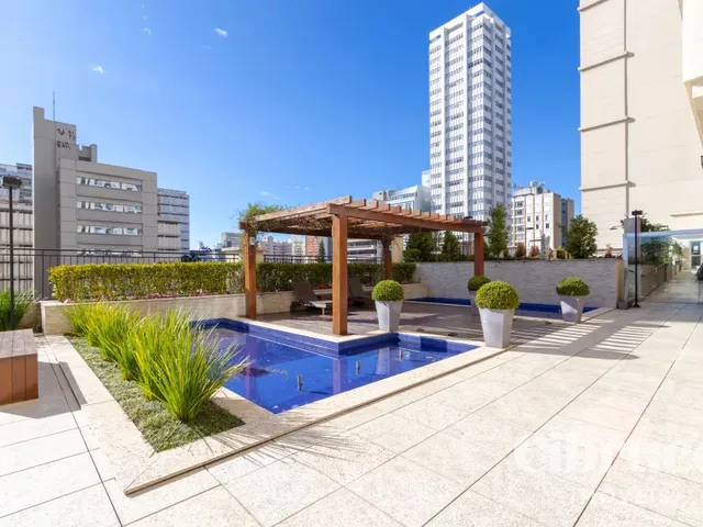 Apartamento à venda, no bairro Centro em Curitiba