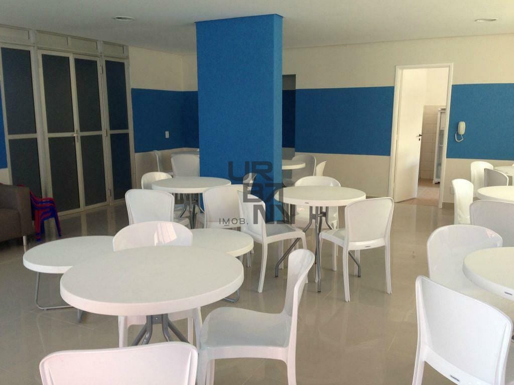 Apartamento à venda com 3 quartos, 69m² - Foto 3