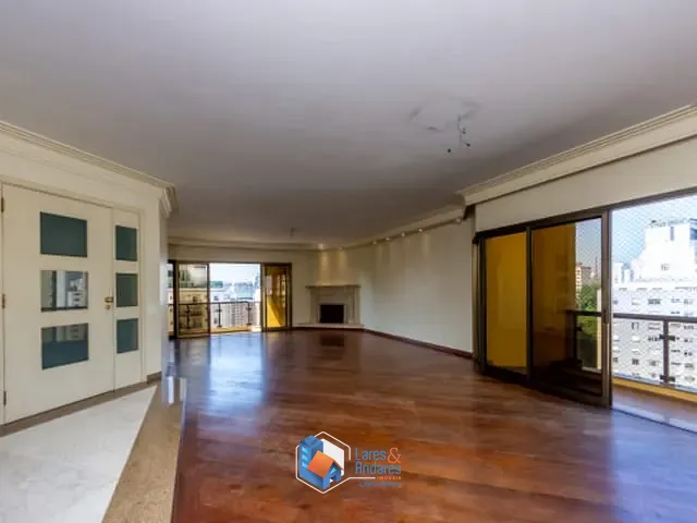 Apartamento com 270m² 4 quartos e 5 banheiros, à venda, no bairro Santa Cecília em São Paulo