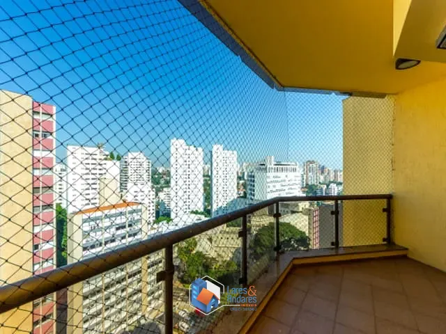 Apartamento com 270m² 4 quartos e 5 banheiros, à venda, no bairro Santa Cecília em São Paulo