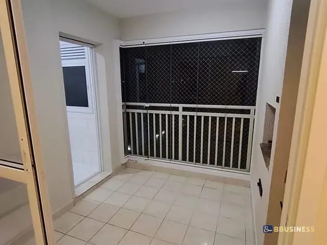 Apartamento 2 quartos e 2 banheiros, à venda, no bairro Cerâmica em São Caetano do Sul