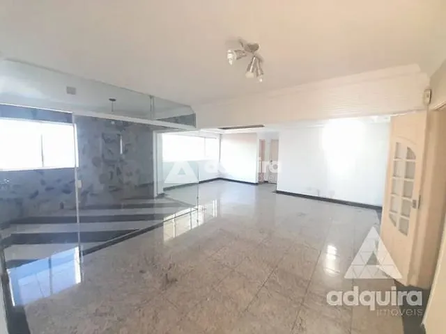 Apartamento com 192m² 3 quartos e 4 banheiros, à venda ou para alugar, no bairro Centro em Ponta Grossa