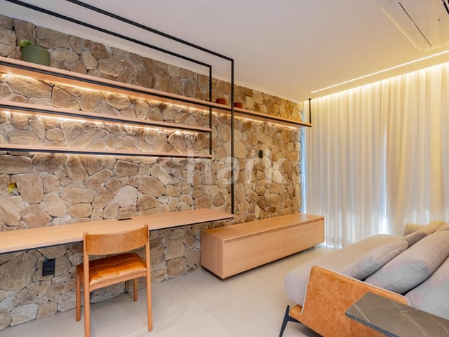 Apartamento com 70m² 1 quarto e 2 banheiros, à venda ou para alugar, no bairro Dezoito do Forte Empresarial/Alphaville. em Barueri