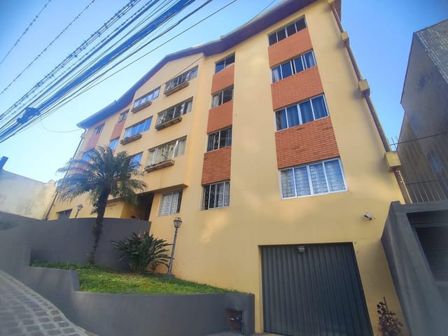Apartamento com 3 quartos à venda, Centro.