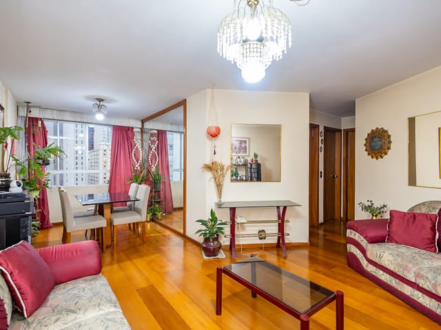 Apartamento 3 quartos e 2 banheiros, à venda, no bairro Rebouças em Curitiba