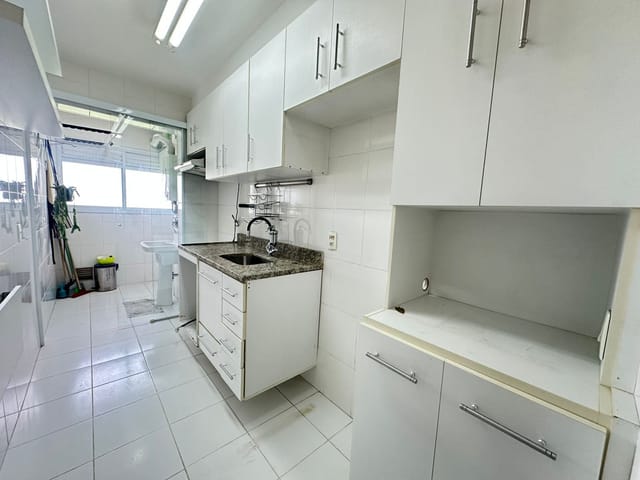 Apartamento com 79m² 2 quartos e 3 banheiros, para alugar, no bairro Vila Suzana em São Paulo