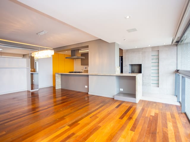 Apartamento 3 quartos e 3 banheiros, à venda, no bairro Água Verde em Curitiba